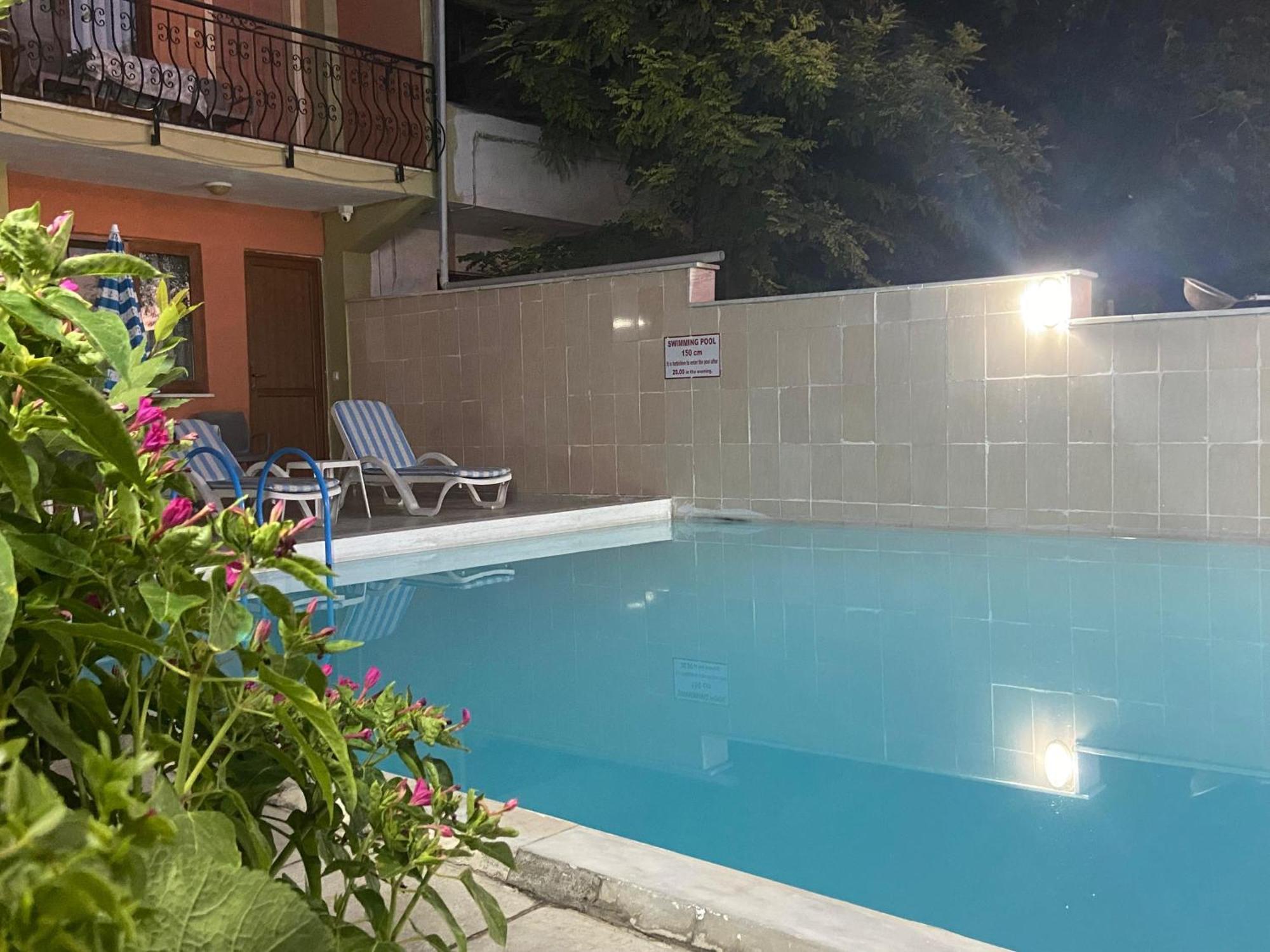 Beyaz Kale Hotel Pamukkale Esterno foto