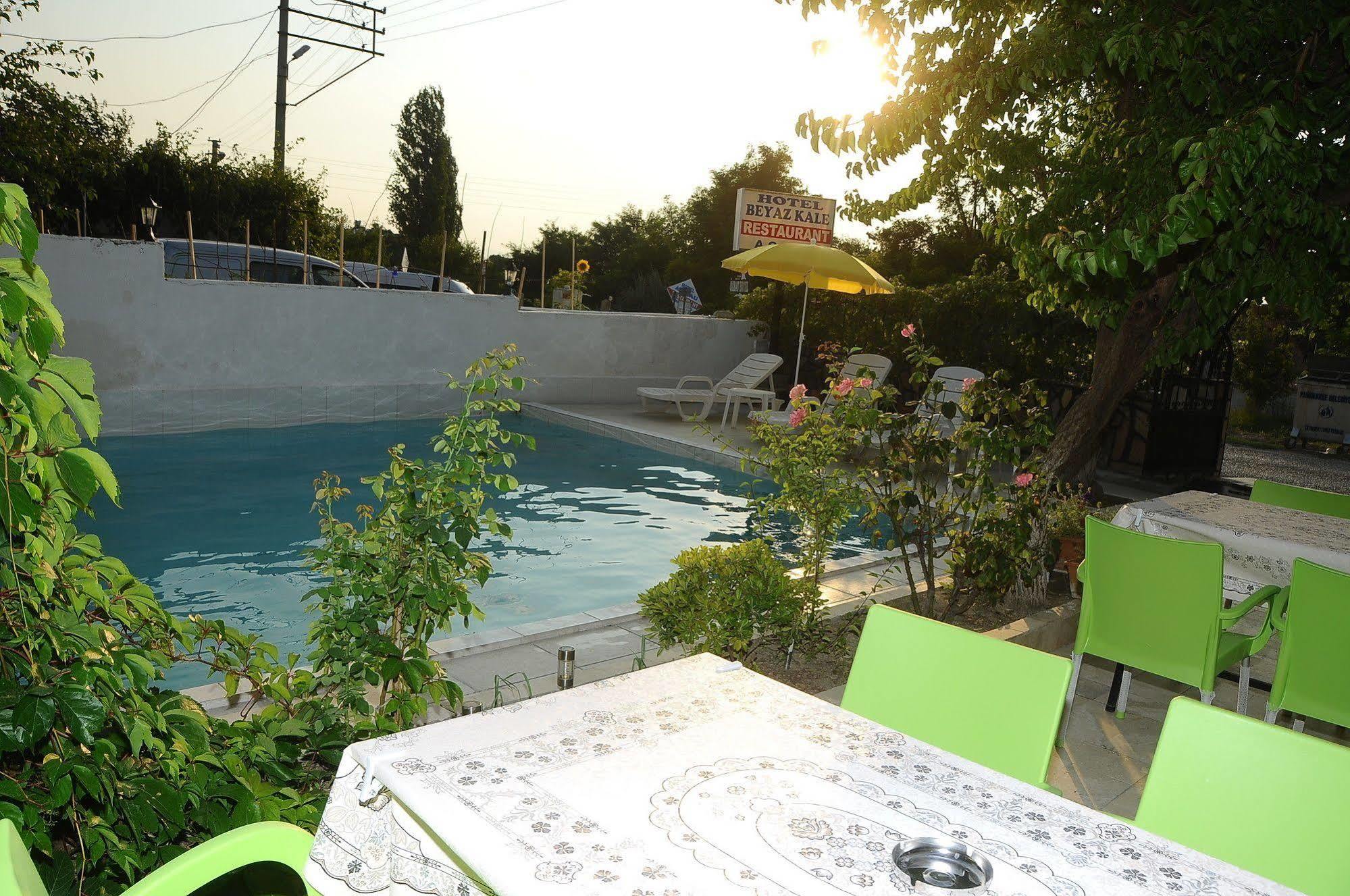 Beyaz Kale Hotel Pamukkale Esterno foto