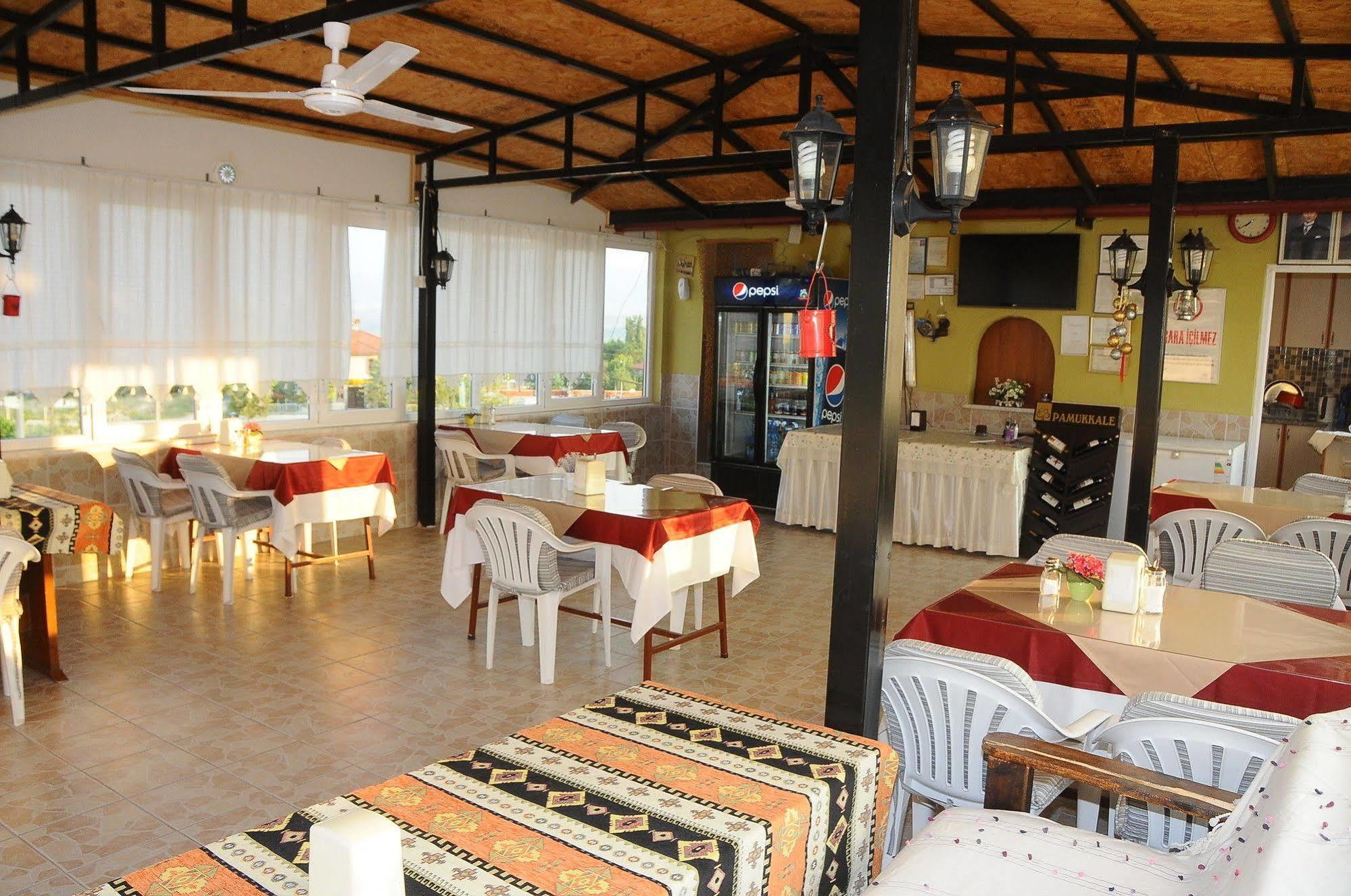 Beyaz Kale Hotel Pamukkale Esterno foto